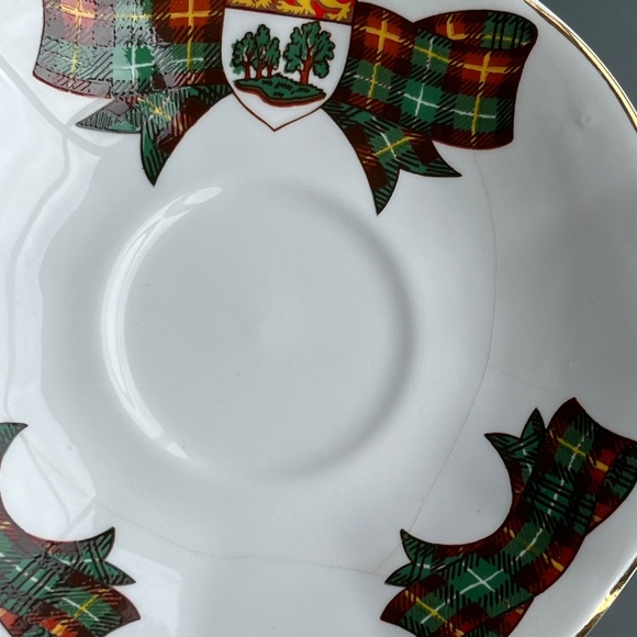 Prince Edward Island tartan tea cup & saucer, English bone china, by Elizabethan - Picture 7 of 14